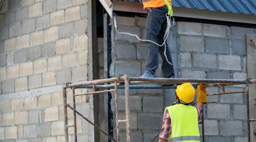 Expert Emergency Roof Repairs services in Bostwick, GA